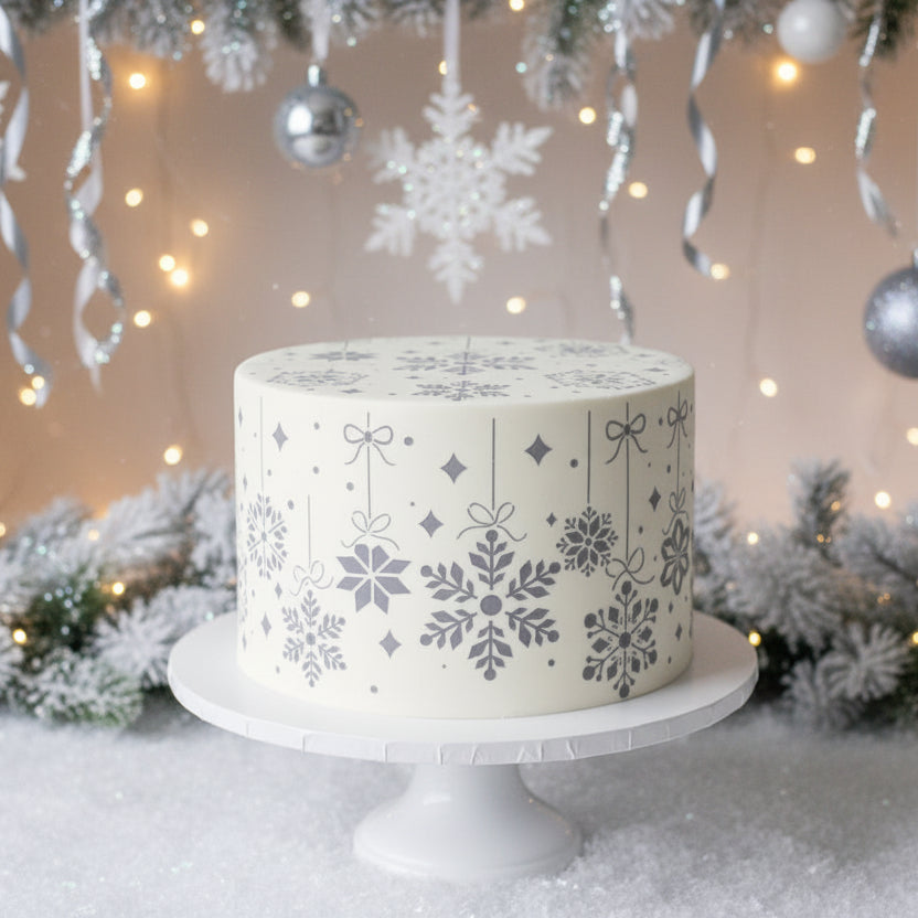 Snowflake Garland applied to the sides of a winter wonderland theme cake.