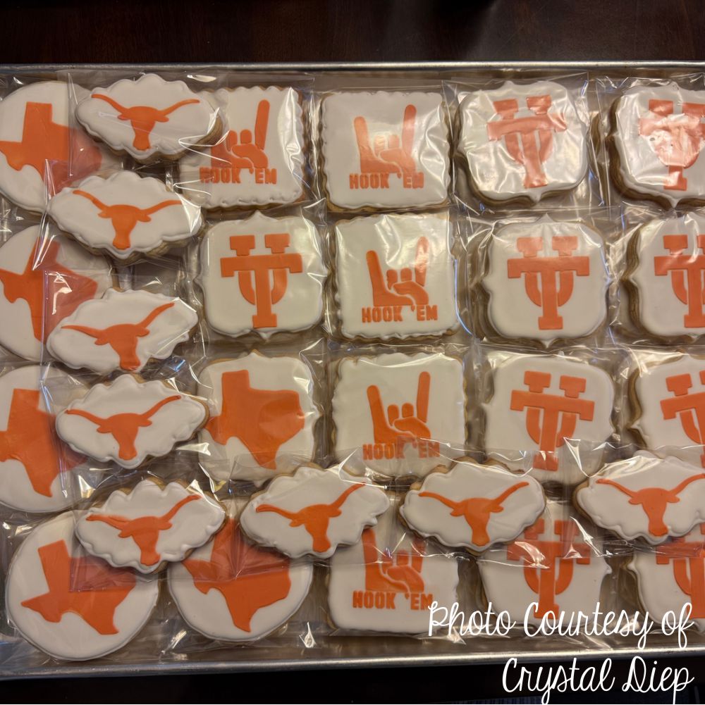 Graduation cookies by Crystal Diep using Texas Longhorn cookie stencils from Confection Couture