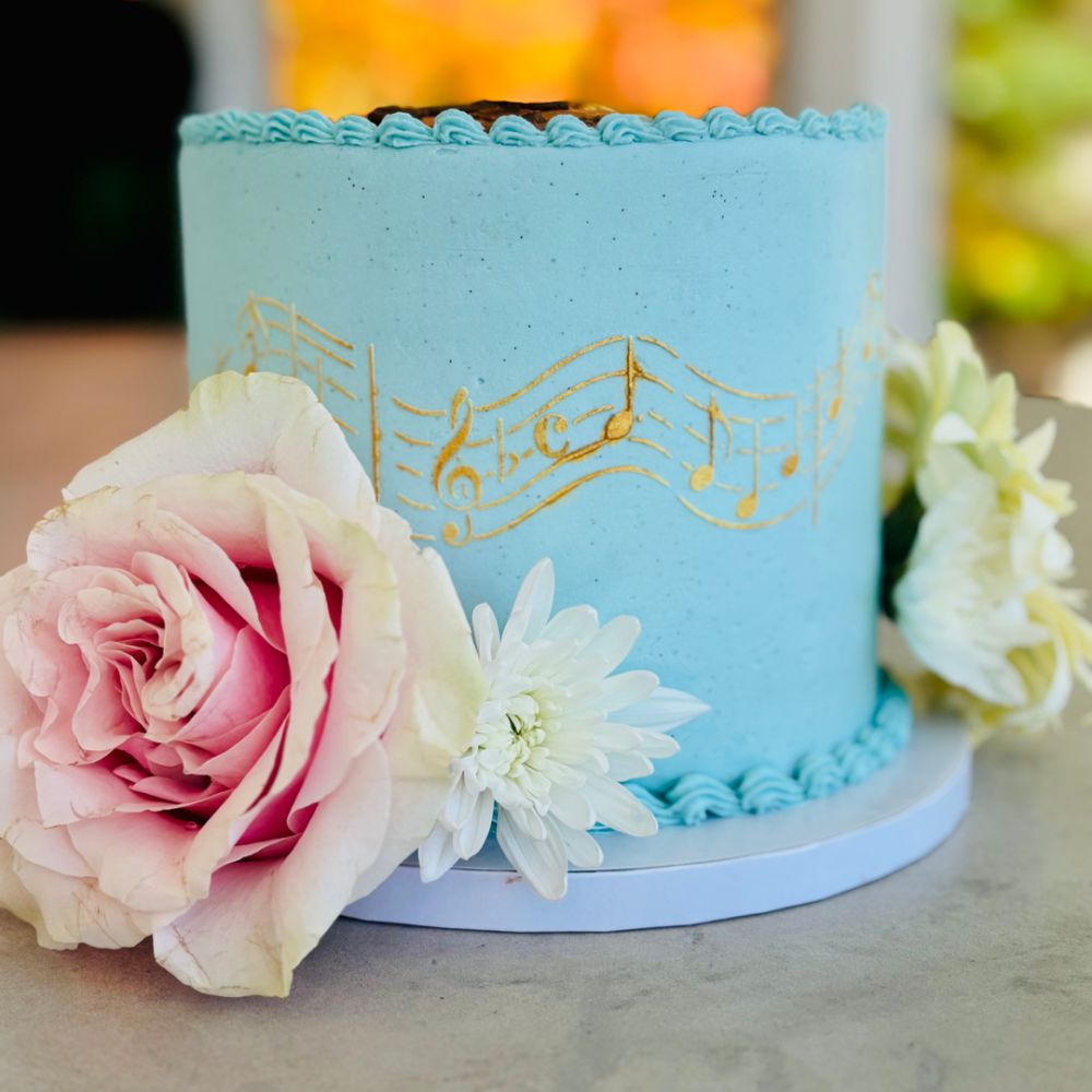 Musical Notes Cake Side Stencil by Designer Stencils