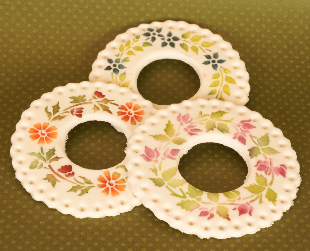 Flower Chain Round Cookie Stencil Set by Designer Stencils Cookies