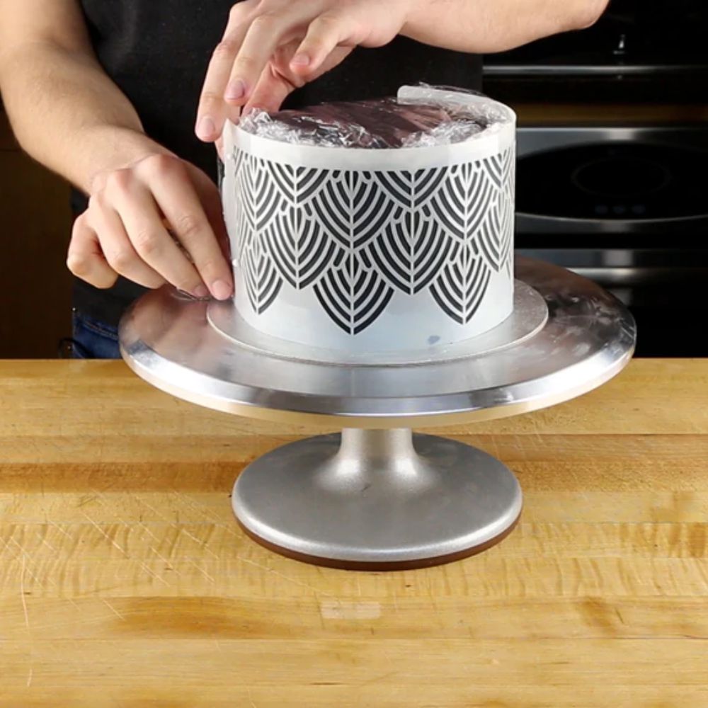 Edison Lace Cake Side Stencil