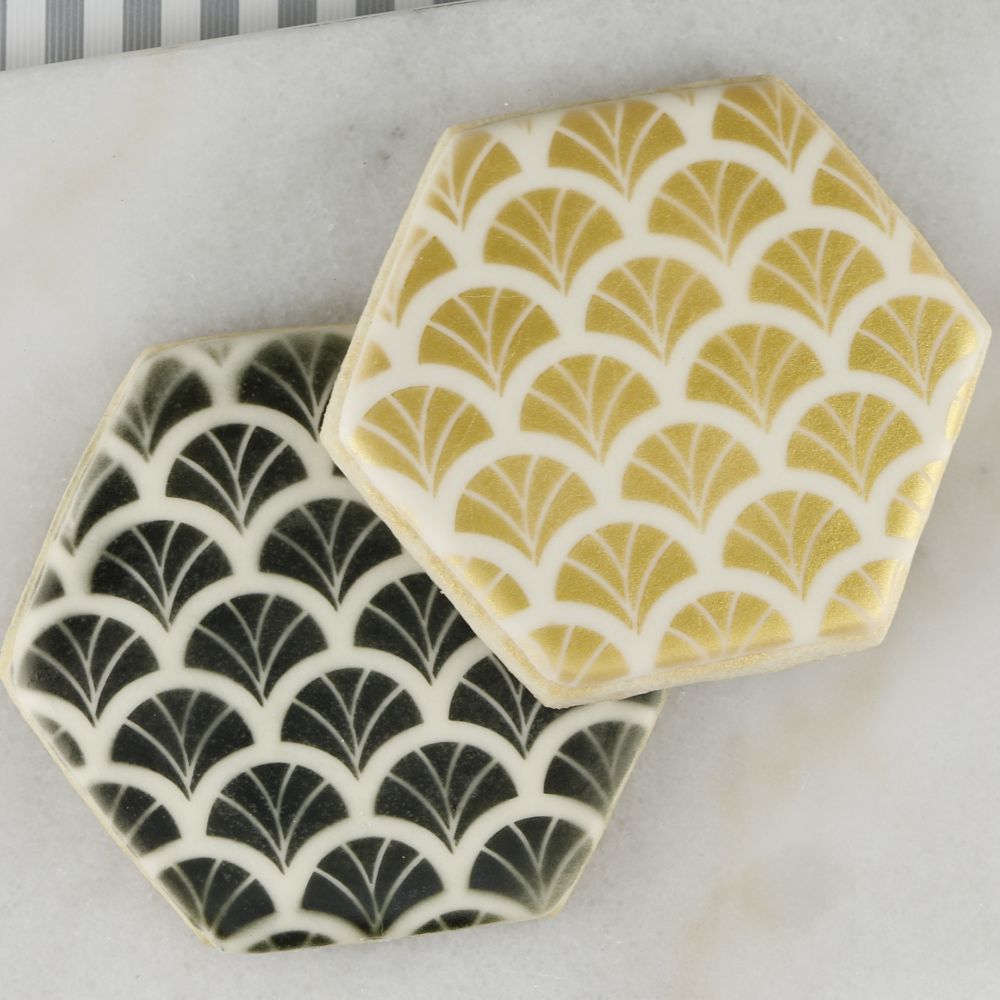 Nouveau Fan Background Cookie Stencil