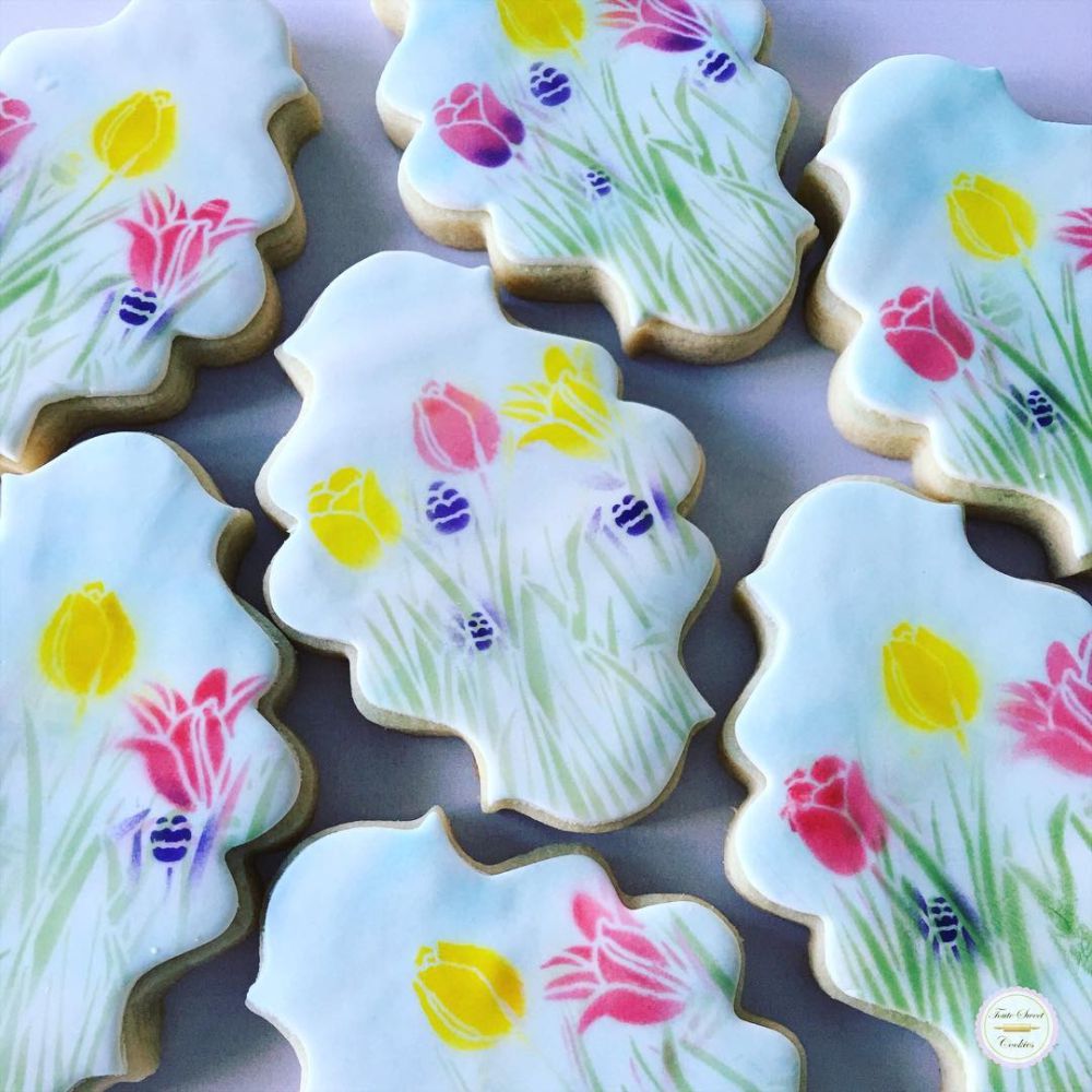 Tulips Dynamic Duos Background Cookie Stencil