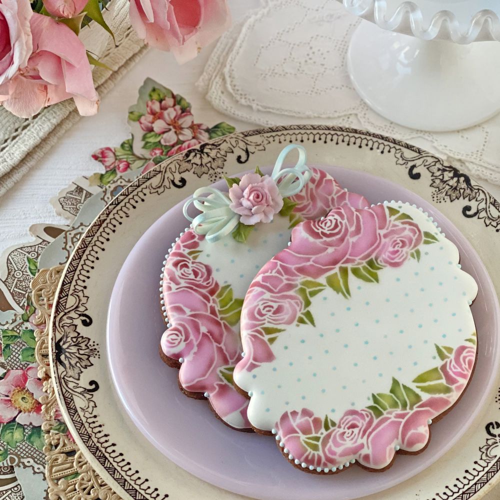 Cabbage Roses Dynamic Duos Background Cookie Stencil