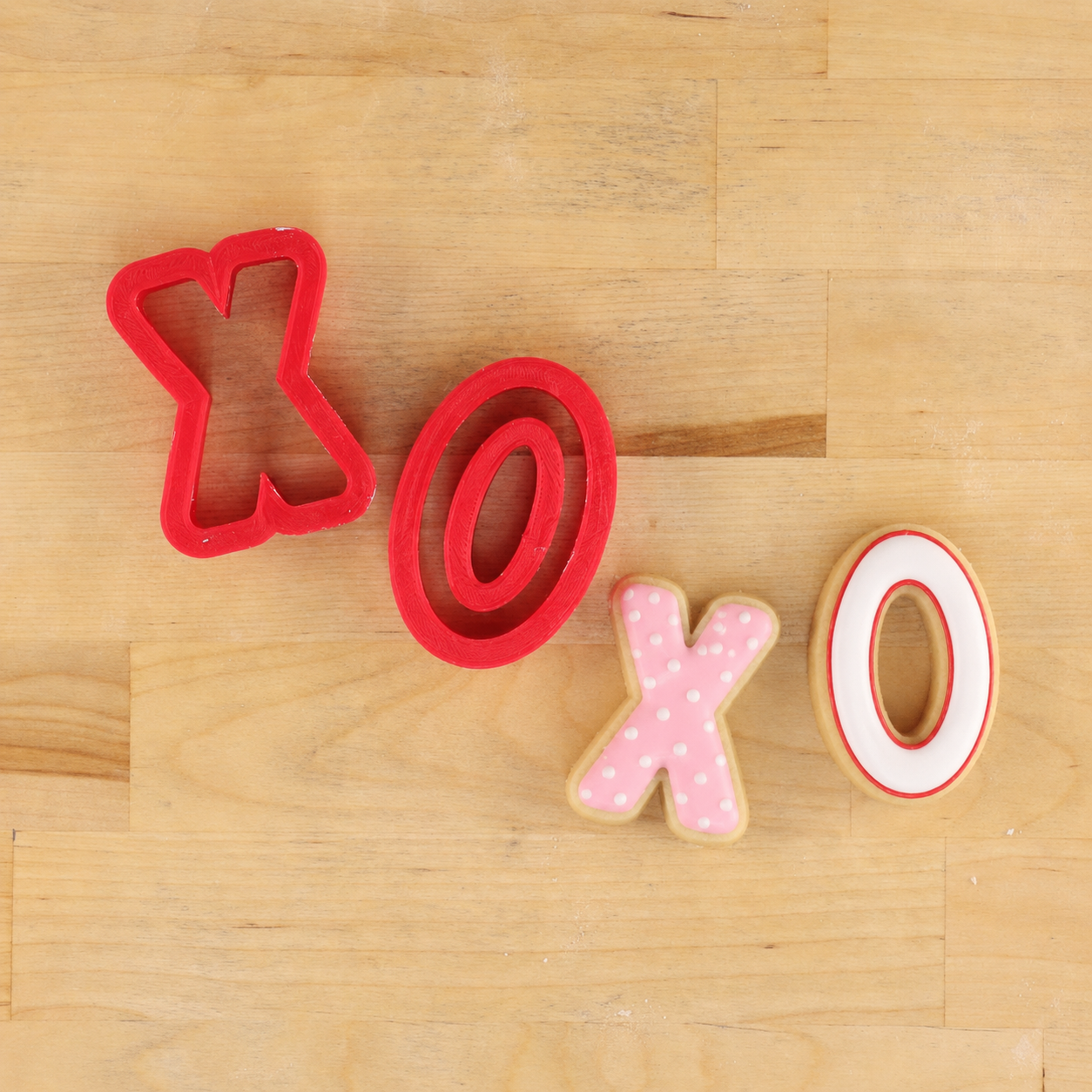 XO Letters Cookie Cutters